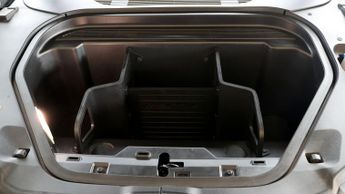 Ford Mustang Mach-E BASE