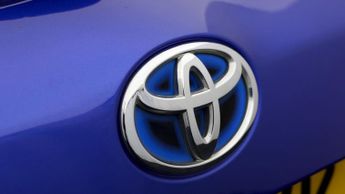 Toyota Yaris VVT-I ICON