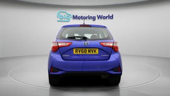 Toyota Yaris VVT-I ICON