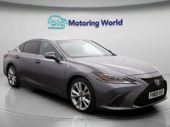 Lexus ES 300H F SPORT