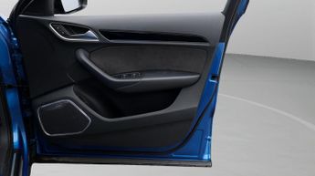 Audi Q3 TDI QUATTRO S LINE BLACK EDITION