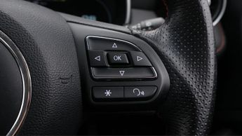 MG MG ZS EXCLUSIVE T-GDI