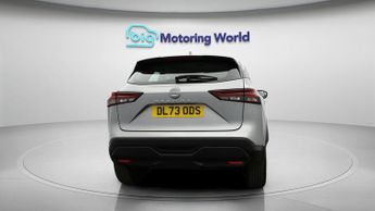 Nissan Qashqai DIG-T ACENTA PREMIUM DCT