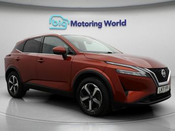 Nissan Qashqai DIG-T N-CONNECTA DCT