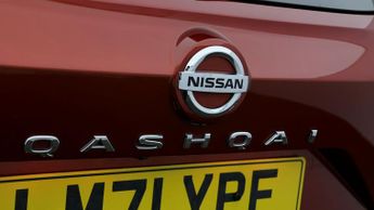 Nissan Qashqai DIG-T N-CONNECTA DCT