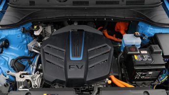 Hyundai KONA PREMIUM