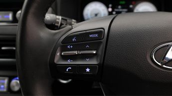 Hyundai KONA PREMIUM