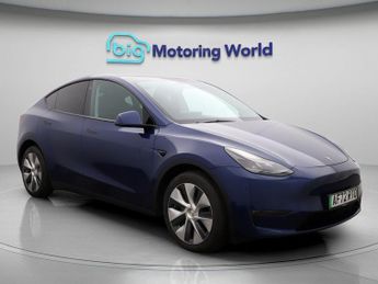 Tesla Model Y LONG RANGE AWD