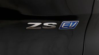 MG MG ZS TROPHY CONNECT