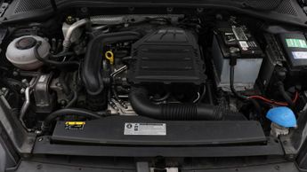 Volkswagen Golf SE NAVIGATION TDI DSG