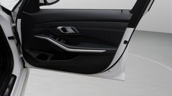 BMW 3 Series 320D M SPORT