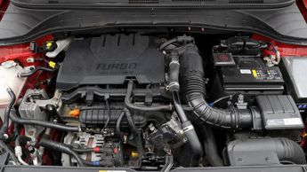 Hyundai KONA T-GDI PREMIUM