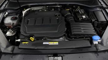 Volkswagen Passat SE NAV TDI DSG