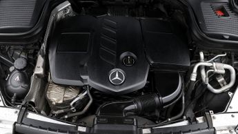 Mercedes-Benz GLC GLC 220 D 4MATIC AMG LINE