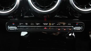 Mercedes-Benz CLA CLA 220 D AMG LINE