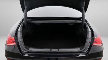 Mercedes-Benz CLA CLA 220 D AMG LINE