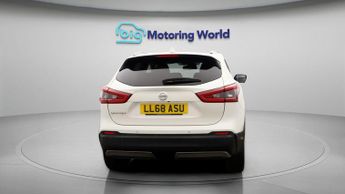 Nissan Qashqai DIG-T N-CONNECTA DCT