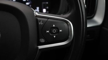 Volvo XC60 D4 MOMENTUM PRO AWD