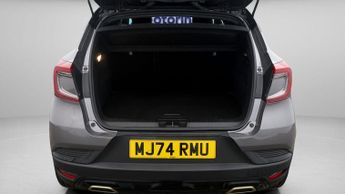 Renault Captur E-TECH ENGINEERED