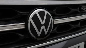 Volkswagen T-Roc R-LINE TSI DSG