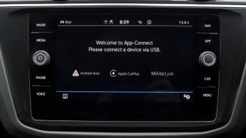 Volkswagen Tiguan R-LINE TSI DSG