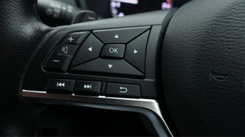 Nissan Juke DIG-T N-CONNECTA DCT