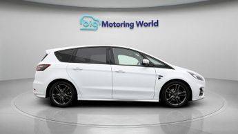 Ford S-Max ST-LINE