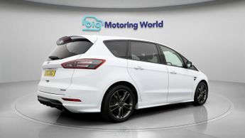 Ford S-Max ST-LINE