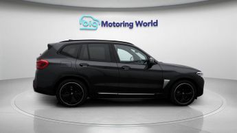 BMW iX3 PREMIER EDITION PRO