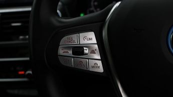 BMW iX3 PREMIER EDITION PRO