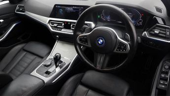 BMW 3 Series 330E M SPORT