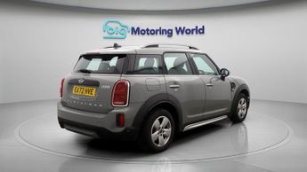 MINI Countryman COOPER CLASSIC
