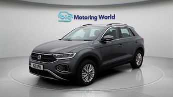 Volkswagen T-Roc LIFE TSI DSG