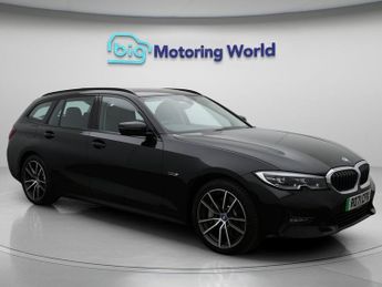 BMW 330 330E SPORT PRO