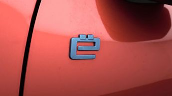 Citroen e-C4 SHINE PLUS