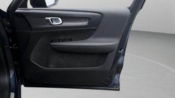 Volvo XC40 RECHARGE TWIN AWD