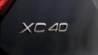 Volvo XC40 RECHARGE TWIN AWD