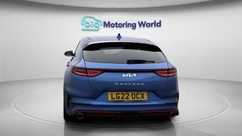 Kia ProCeed GT ISG