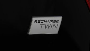 Volvo XC40 RECHARGE PLUS TWIN AWD