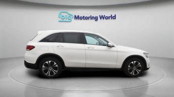 Mercedes-Benz GLC GLC 220 D 4MATIC SPORT