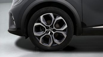 Renault Captur TECHNO E-TECH