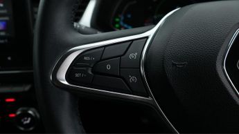 Renault Captur TECHNO E-TECH