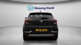 Renault Captur TECHNO E-TECH