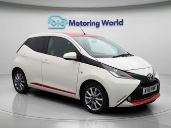 Toyota AYGO VVT-I X-PRESS X-SHIFT