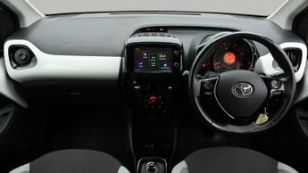 Toyota AYGO VVT-I X-PRESS X-SHIFT