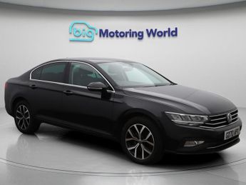 Volkswagen Passat SEL TSI EVO