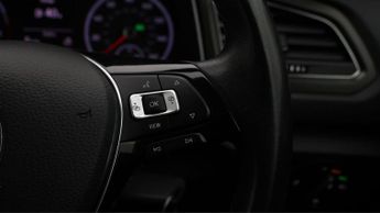 Volkswagen T-Roc SE TSI EVO DSG