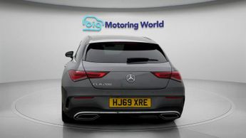 Mercedes-Benz CLA CLA 200 AMG LINE PREMIUM