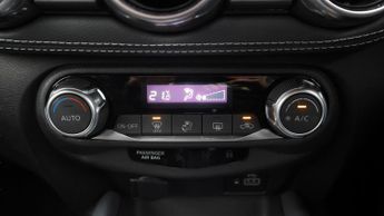 Nissan Juke DIG-T N-CONNECTA DCT