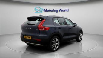 Volvo XC40 B4 INSCRIPTION PRO